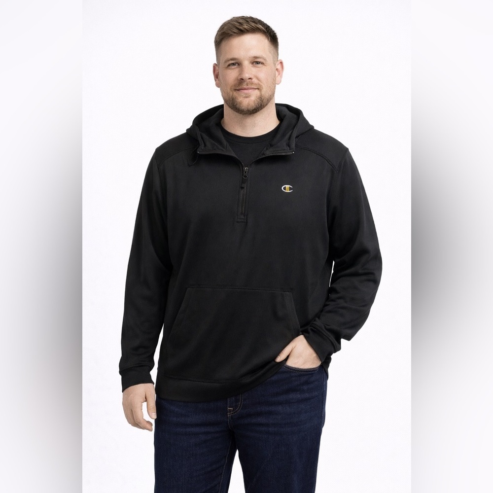 Champion men’s zipper-down hoodie. Black with‎ reflective champion logo. Men’s L